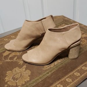 MATERIAUX leather mull sandal